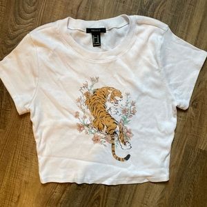 Tee shirt with tiger